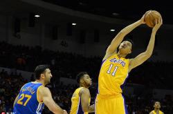 JackeyLove迎来五赛季高光表现，瑞士队球迷沸腾！的简单介绍