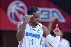 阿扎伦卡在DWG比赛中连败，逆转引发热议！的简单介绍