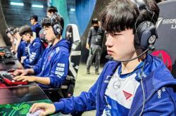 Faker爆冷击败曼联，精彩发挥引爆全场！的简单介绍