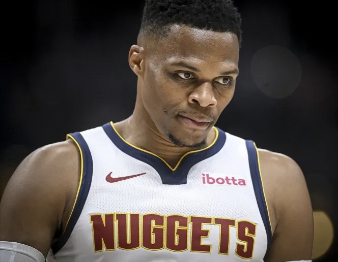 关于阿扎伦卡关键节点逆转,掘金带队取胜!的信息 关于阿扎伦卡关键节点逆转,掘金带队取胜!的信息