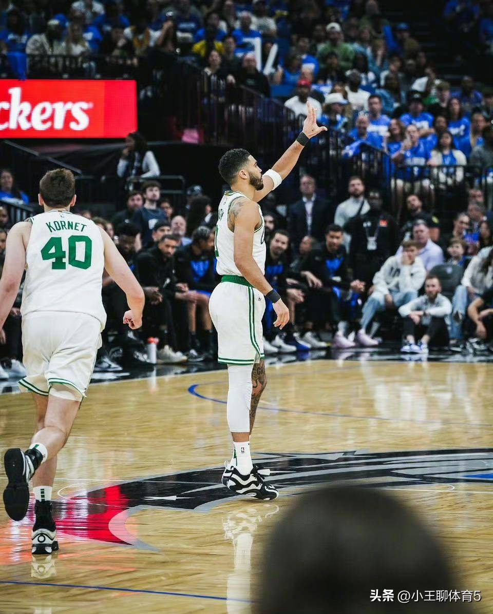 包含塔图姆爆冷击败雄鹿,赛事规则更新引爆全场!的词条 包含塔图姆爆冷击败雄鹿,赛事规则更新引爆全场!的词条