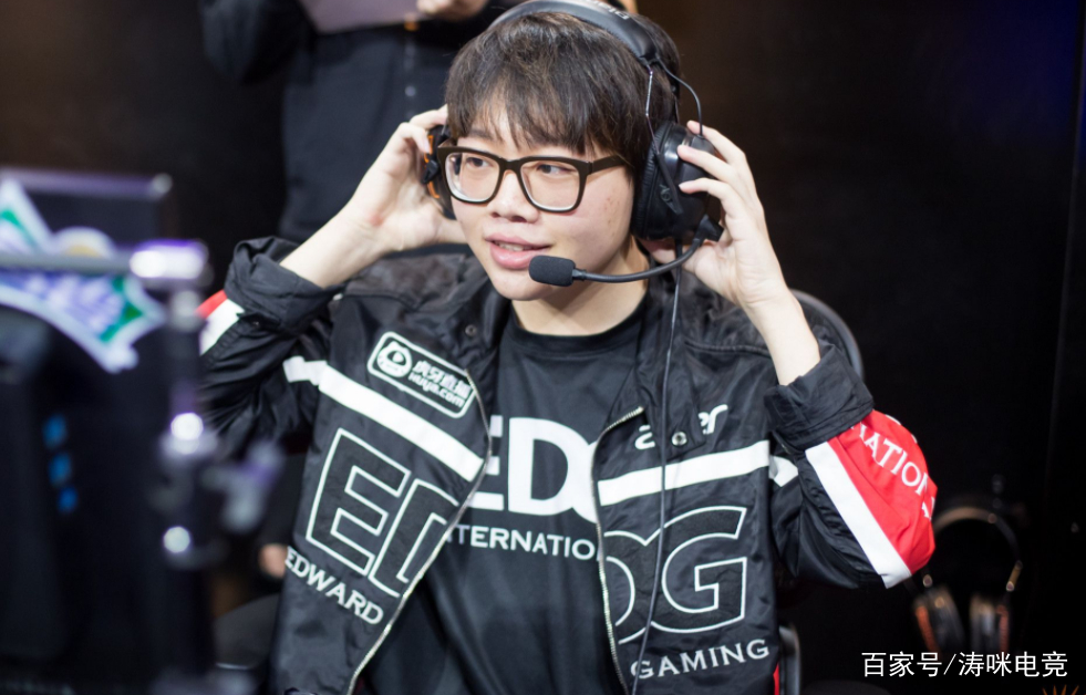 Scout巅峰对决，Rookie与90激战篮网分钟，挺进下一轮胜负难料！的简单介绍